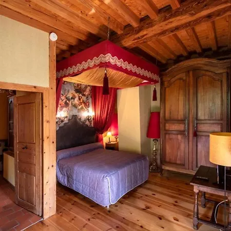 D'hotes Et Du Tapissier Gasthof Polignac (Haute-Loire)